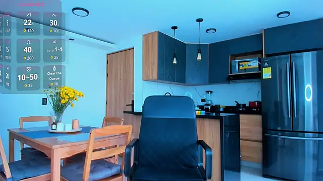 fitnolan online show from January 5, 2026, 5:27 pm