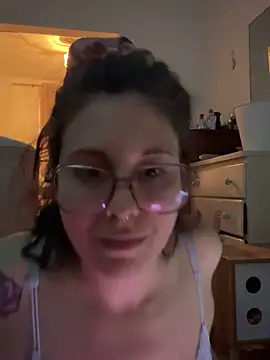 Snapshot of Rosiee69_ chatting on March 9, 2025, 1:15 pm Rosiee69 online show from March 9, 2025, 1:15 pm