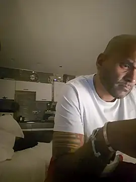 Snapshot of Mrnutella chatting on March 7, 2025, 1:53 am Mrnutella online show from March 7, 2025, 1:53 am