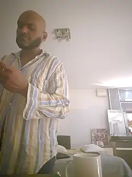 Snapshot of Mrnutella chatting on March 17, 2025, 1:14 am Mrnutella online show from March 17, 2025, 1:14 am