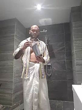 Snapshot of Mrnutella chatting on March 18, 2025, 2:25 am Mrnutella online show from March 18, 2025, 2:25 am