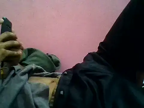 Hearthackerlust online show from February 22, 2025, 2:52 pm