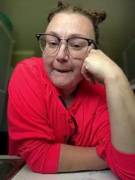 HTXBELLE online show from March 28, 2026, 4:50 pm