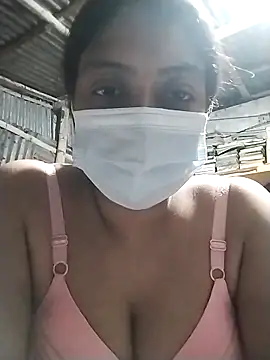 cuteangel9999 online show from November 4, 2025, 7:02 pm