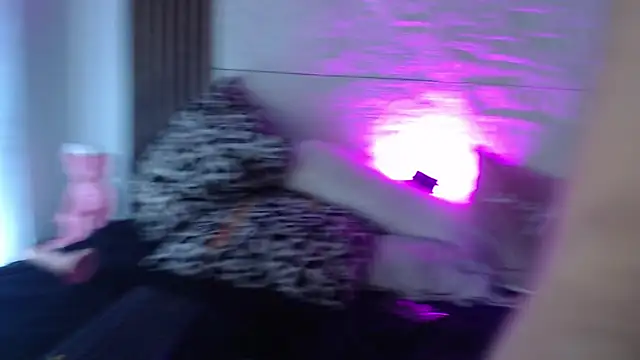 Snapshot of abril_lottie chatting on February 17, 2025, 6:15 pm abril lottie online show from February 17, 2025, 6:15 pm