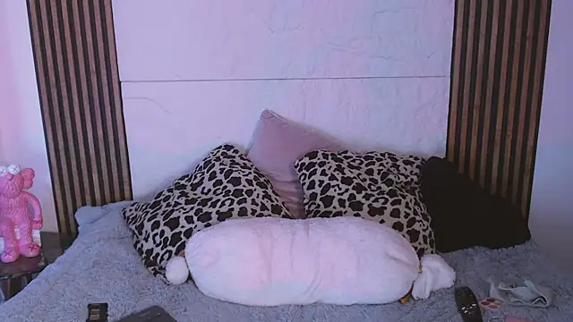 Snapshot of abril_lottie chatting on March 11, 2025, 2:40 pm abril lottie online show from March 11, 2025, 2:40 pm