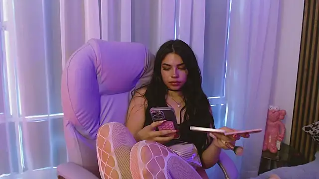 Snapshot of abril_lottie chatting on March 13, 2025, 9:37 pm abril lottie online show from March 13, 2025, 9:37 pm