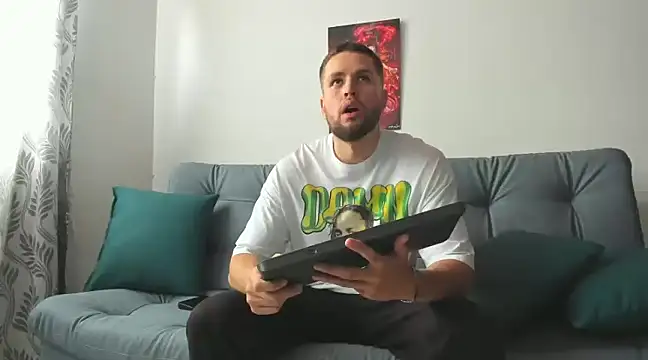 bastianwatson10 online show from March 7, 2025, 6:00 pm