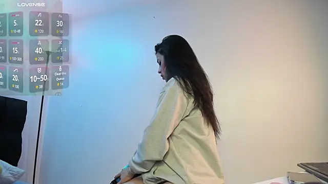 Snapshot of aitana_garcia_ chatting on November 14, 2025, 11:42 am aitana garcia online show from November 14, 2025, 11:42 am