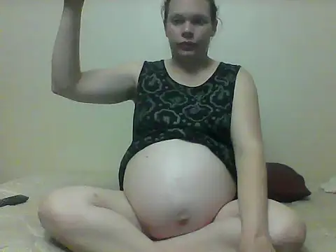 redsparrowXxXx online show from October 9, 2025, 5:44 pm