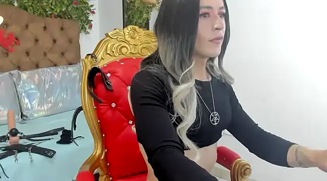 Snapshot of Alishaa_Nixx chatting on February 26, 2025, 3:32 am Alishaa Nixx online show from February 26, 2025, 3:32 am