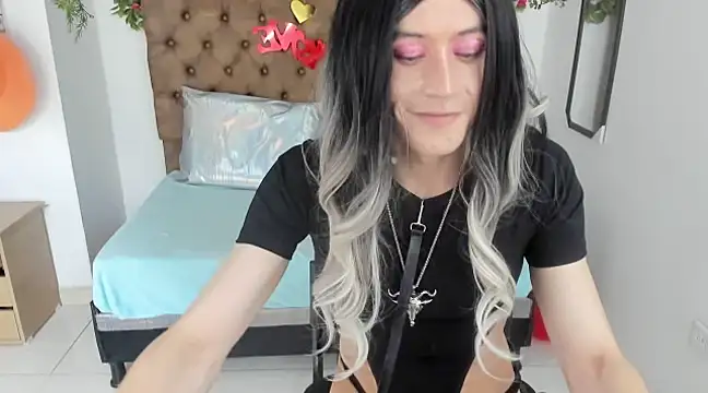 Snapshot of Alishaa_Nixx chatting on March 5, 2025, 7:05 am Alishaa Nixx online show from March 5, 2025, 7:05 am