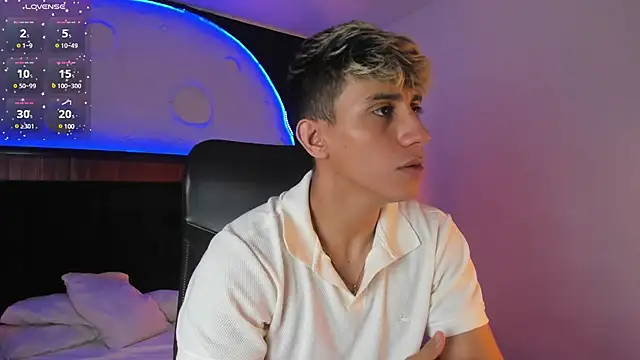 Allex Cano online show from February 28, 2025, 12:31 pm