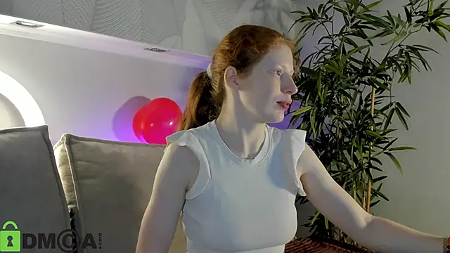 Sandra Wi1son online show from February 5, 2026, 1:43 am