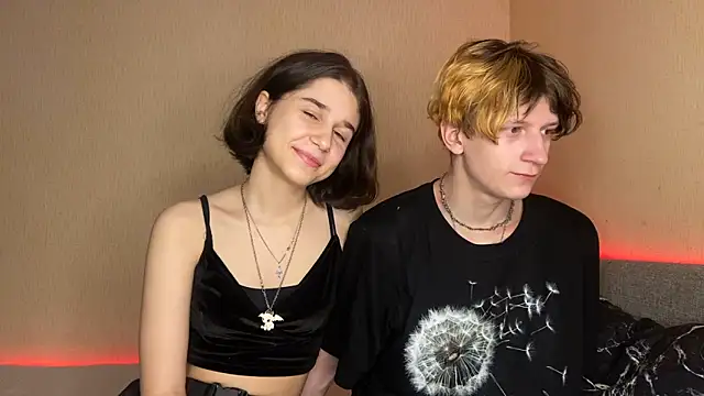 baby lesi online show from March 15, 2025, 3:16 pm