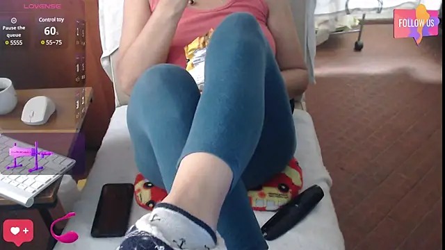 Sexyqueen mature  online show from February 27, 2025, 8:42 pm