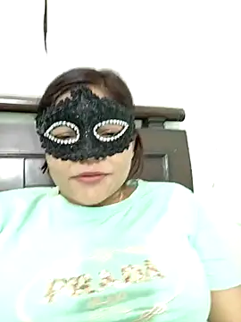 Snapshot of nitiya0100 chatting on February 24, 2025, 10:59 am nitiya0100 online show from February 24, 2025, 10:59 am