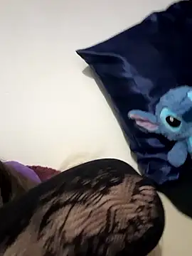 lola  med online show from January 7, 2026, 12:35 am