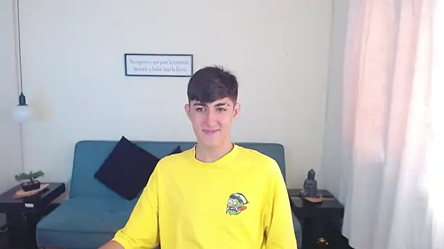 babymaik online show from March 14, 2025, 1:57 pm