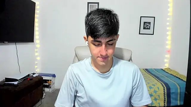 babymaik online show from September 15, 2025, 10:32 pm