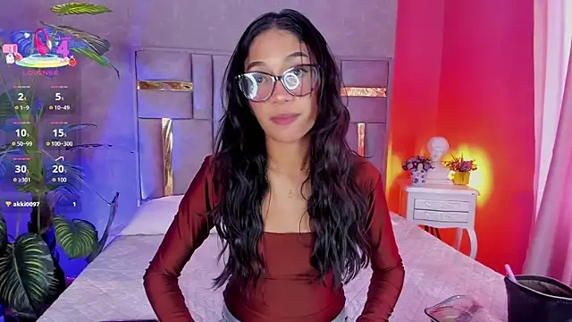 Tyla Ks online show from April 10, 2026, 7:40 pm