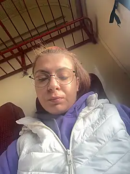 Snapshot of KittieHallo chatting on March 11, 2025, 5:38 am KittieHallo online show from March 11, 2025, 5:38 am