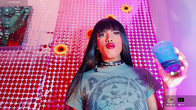 Snapshot of jymena_xxx chatting on March 6, 2025, 12:43 am jymena xxx online show from March 6, 2025, 12:43 am