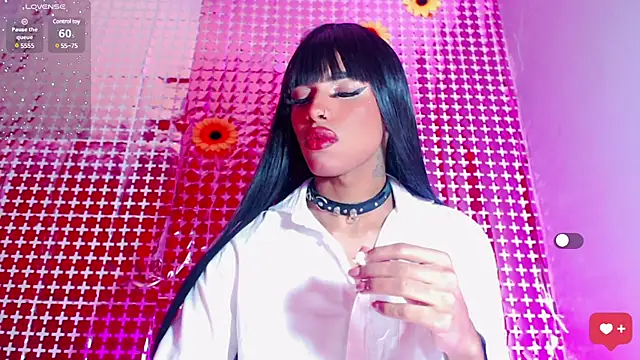 Snapshot of jymena_xxx chatting on March 11, 2025, 4:10 am jymena xxx online show from March 11, 2025, 4:10 am