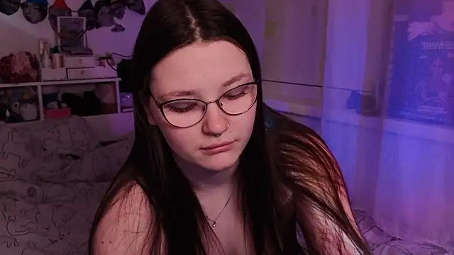 milliedoll online show from February 8, 2026, 12:19 pm