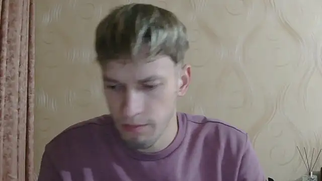 Snapshot of frama666 chatting on November 1, 2025, 3:36 pm frama666 online show from November 1, 2025, 3:36 pm