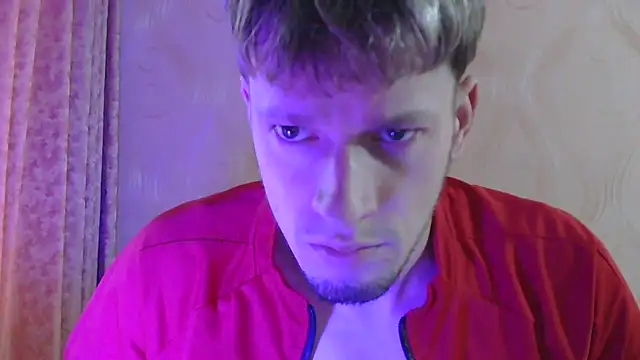 Snapshot of frama666 chatting on November 10, 2025, 2:16 pm frama666 online show from November 10, 2025, 2:16 pm