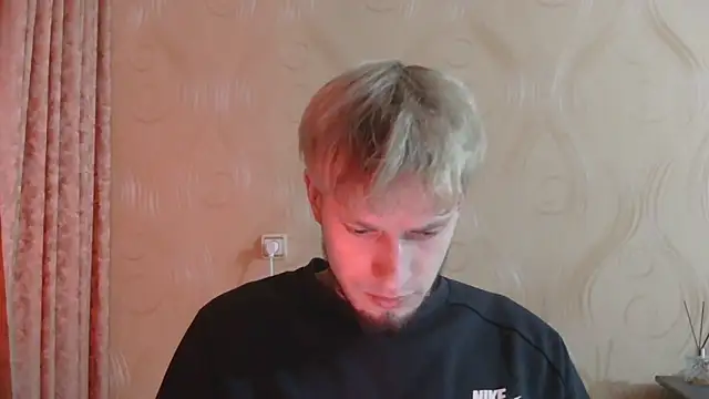 Snapshot of frama666 chatting on March 21, 2026, 5:49 pm frama666 online show from March 21, 2026, 5:49 pm