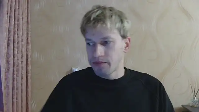 Snapshot of frama666 chatting on March 23, 2026, 7:40 pm frama666 online show from March 23, 2026, 7:40 pm