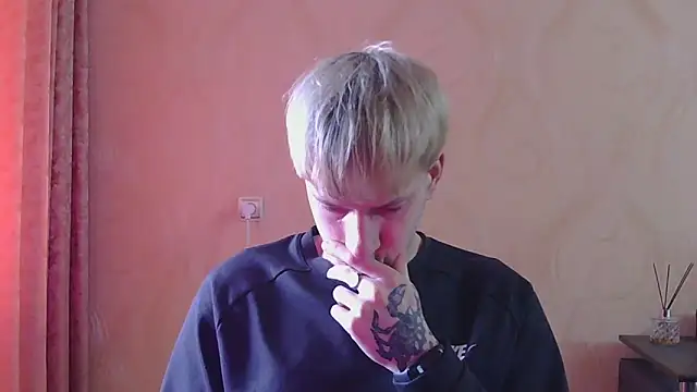 Snapshot of frama666 chatting on March 24, 2026, 2:22 pm frama666 online show from March 24, 2026, 2:22 pm