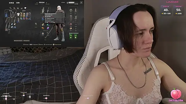 Luna Loveee online show from March 31, 2026, 4:13 am