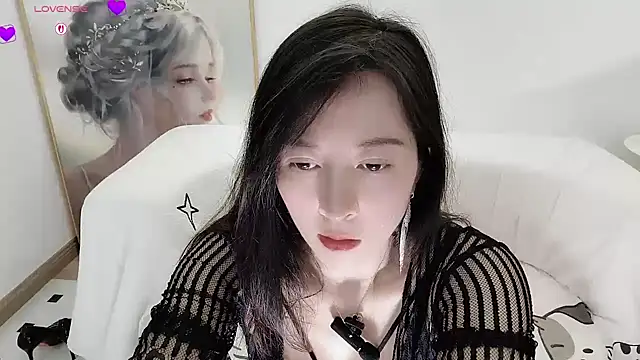 Snapshot of Dazzlebean chatting on December 23, 2025, 1:36 am Dazzlebean online show from December 23, 2025, 1:36 am