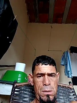 39januario online show from February 17, 2026, 2:24 pm