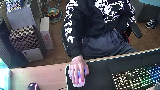 DerGeileLoveboy online show from December 15, 2025, 9:13 am