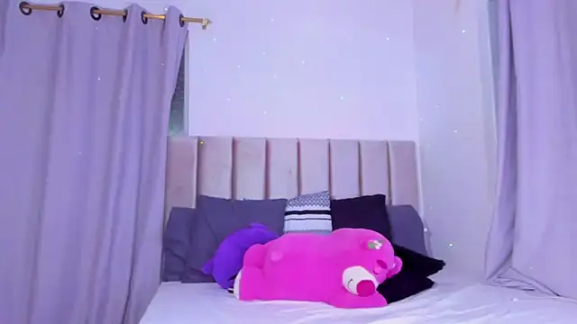 Snapshot of Anaroussew02 chatting on February 6, 2026, 3:55 am Anaroussew02 online show from February 6, 2026, 3:55 am