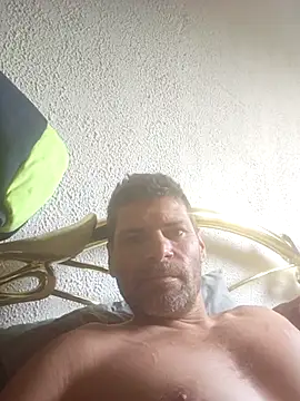 Benelsksks online show from April 19, 2026, 6:24 am