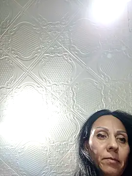 Snapshot of Ramona870 chatting on December 21, 2025, 7:37 am Ramona870 online show from December 21, 2025, 7:37 am