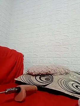 Snapshot of Ramona870 chatting on April 10, 2026, 8:57 pm Ramona870 online show from April 10, 2026, 8:57 pm