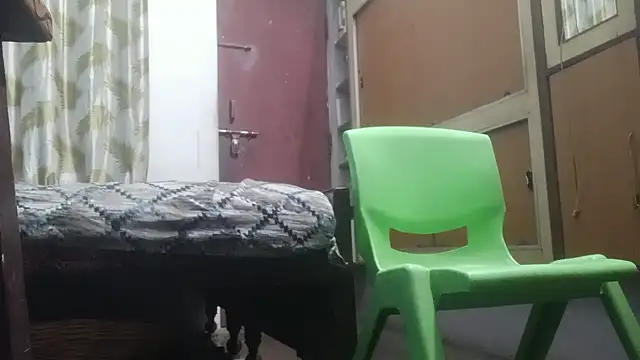 Snapshot of longsexji chatting on February 5, 2026, 5:39 pm longsexji online show from February 5, 2026, 5:39 pm