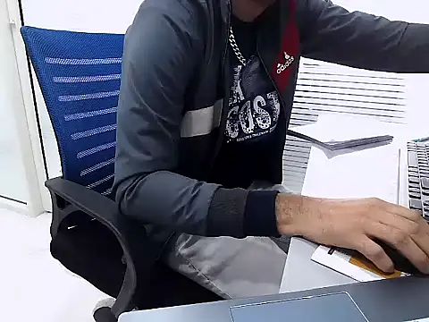 rahulkajuuu0909 online show from December 21, 2025, 5:36 am