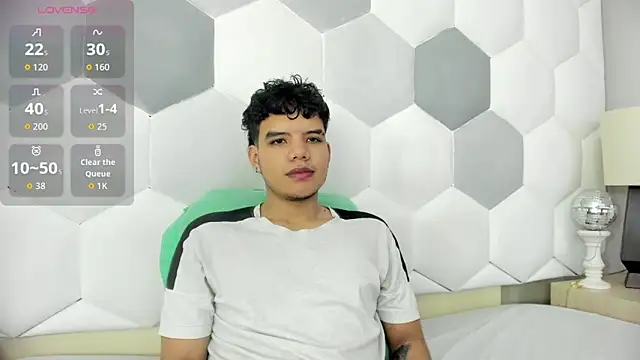 Axel Forte online show from October 6, 2025, 1:08 pm