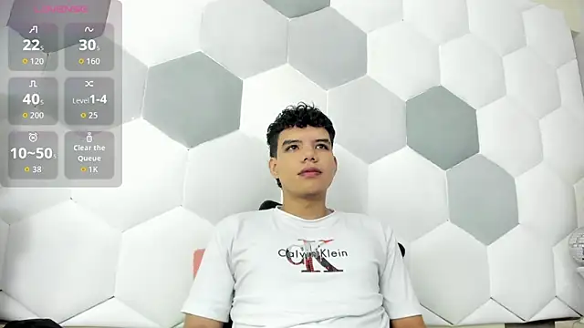 Axel Forte online show from October 9, 2025, 1:09 pm