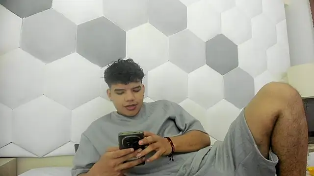 Axel Forte online show from December 20, 2025, 12:56 pm