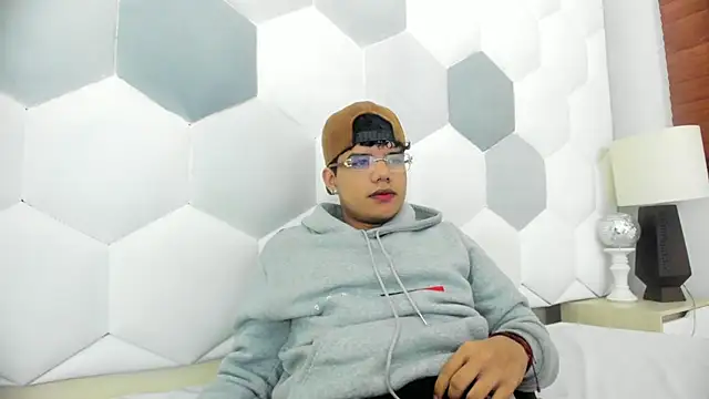 Axel Forte online show from January 16, 2026, 1:15 pm