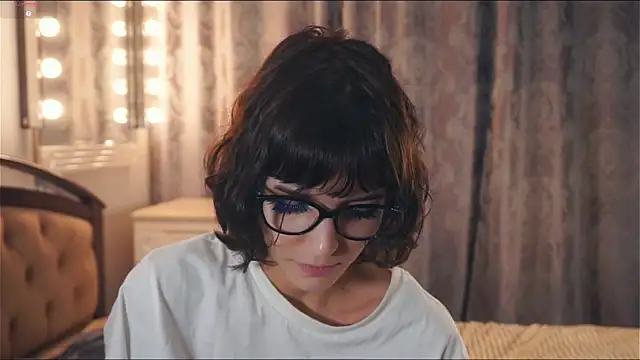 Snapshot of SibleyBurner chatting on January 11, 2026, 5:45 am SibleyBurner online show from January 11, 2026, 5:45 am