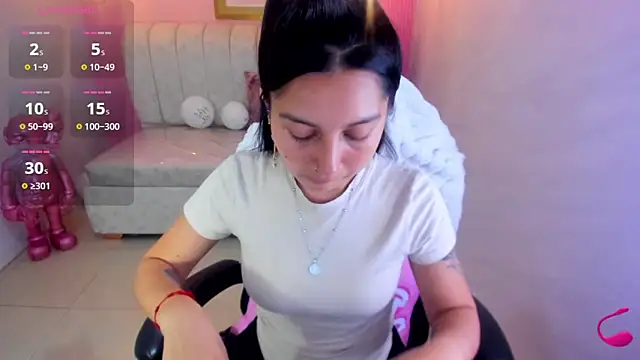 madhison klain s online show from December 14, 2025, 1:16 pm